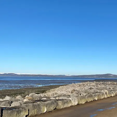 Stylish Apartments Near The Sea Front At Morecambe Heysham Extérieur photo