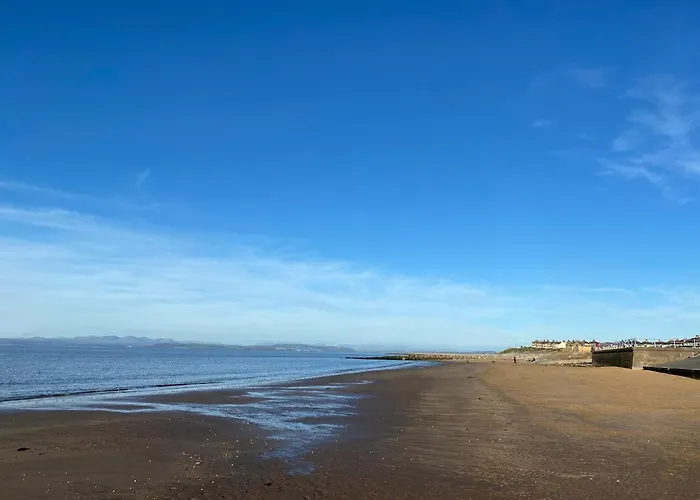 Stylish Apartments Near The Sea Front At Morecambe