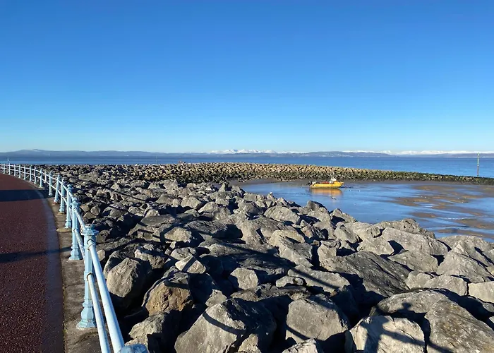 Stylish Apartments Near The Sea Front At Morecambe